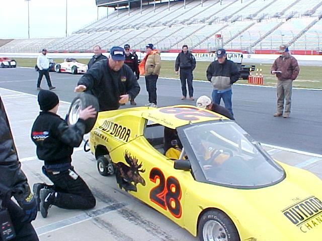 pitcrew3atlanta1-12-03.jpg (78340 bytes)