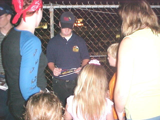 thomas2meetthedrivernight8-17-03.jpg (76395 bytes)